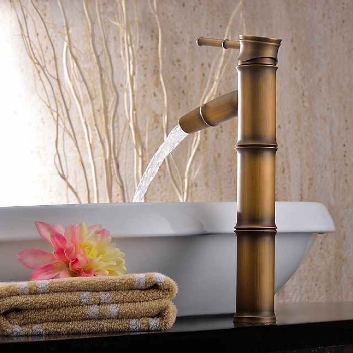 Vintage Bathroom Sink Mixer Faucet, Retro Style Monobloc Washroom Basin Vessel Taps Brass Single Handle Deck Mounted, Traditional with Hot and Cold Water Hose