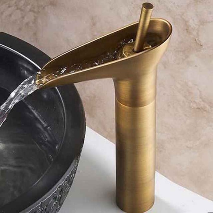 Bathroom Sink Mixer Faucet Waterfall Traditional Antique Brass, Retro Style Washroom Basin Taps Single Handle One Hole Deck Mounted, Monobloc Bathroom Faucet with Hot and Cold Hose