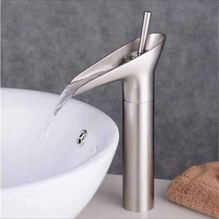 Bathroom Sink Mixer Faucet Waterfall Traditional Antique Brass, Retro Style Washroom Basin Taps Single Handle One Hole Deck Mounted, Monobloc Bathroom Faucet with Hot and Cold Hose