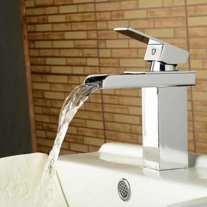 Bathroom Sink Mixer Faucet Waterfall, Modern Style Single Handle One Hole Chrome Centerset Washroom Basin Taps Brass Adjustable Cold Hot Water Hose