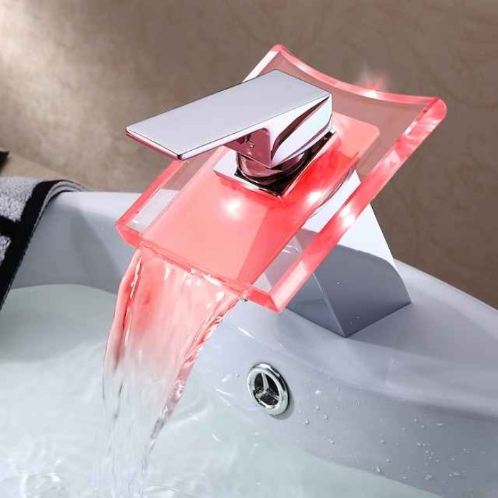 Bathroom Sink Faucet - LED / Waterfall Chrome Centerset One Hole / Single Handle One HoleBath Taps / Brass