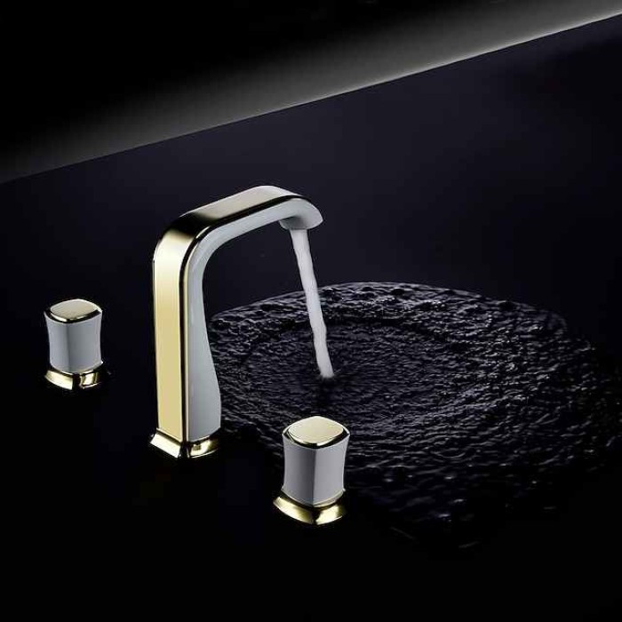 Bathroom Sink Faucet - Widespread Chrome / Oil-rubbed Bronze / Gold Widespread Two Handles Three HolesBath Taps / Vintage / Rose Gold / Black / Painted Finishes / Multi-Ply