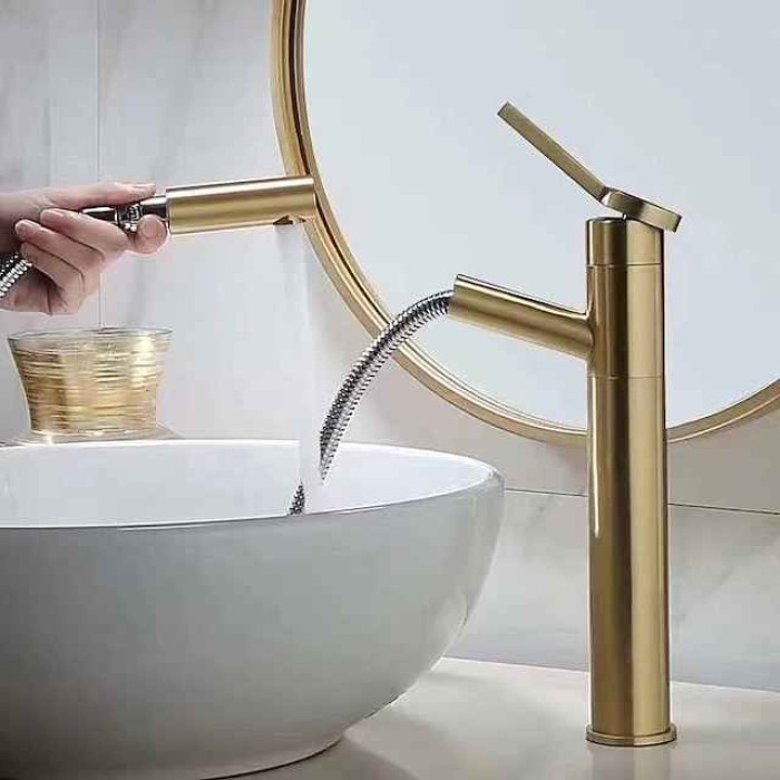 Bathroom Sink Faucet with Pull-out Spray,Brushed Gold Single Handle One Hole Brass Faucet Spout With Hot and Cold Water