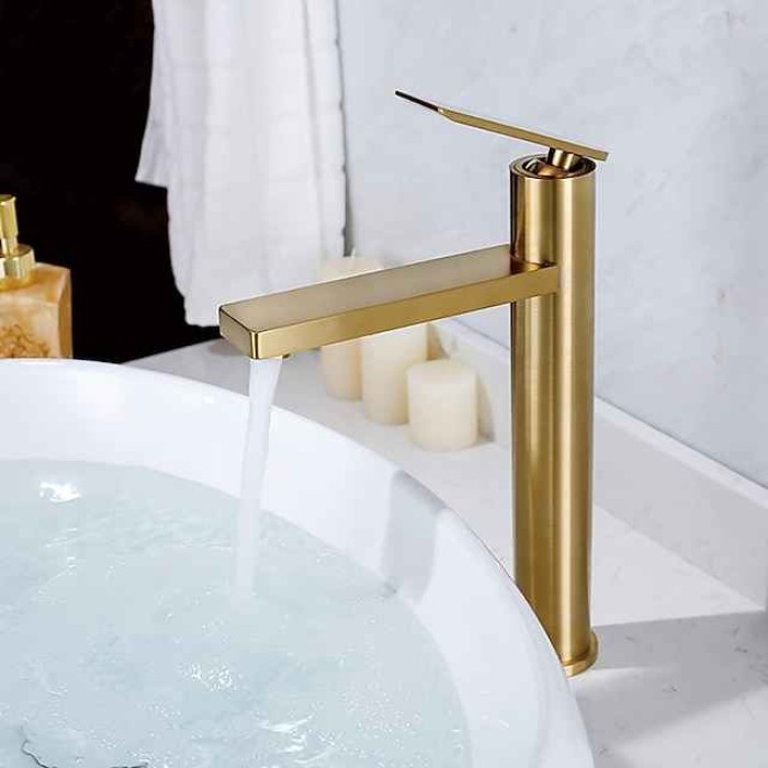 Bathroom Sink Faucet - Single Brushed Gold Centerset Single Handle One HoleBath Taps