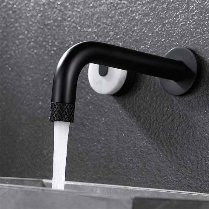 Bathroom Sink Faucet - Rotatable / Wall Mount Painted Finishes Mount Inside Two Handles Three HolesBath Taps