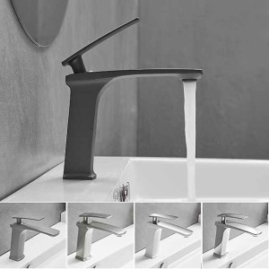 Bathroom Sink Faucet - Classic / Waterfall Brushed / Electroplated / Painted Finishes Centerset Single Handle One HoleBath Taps