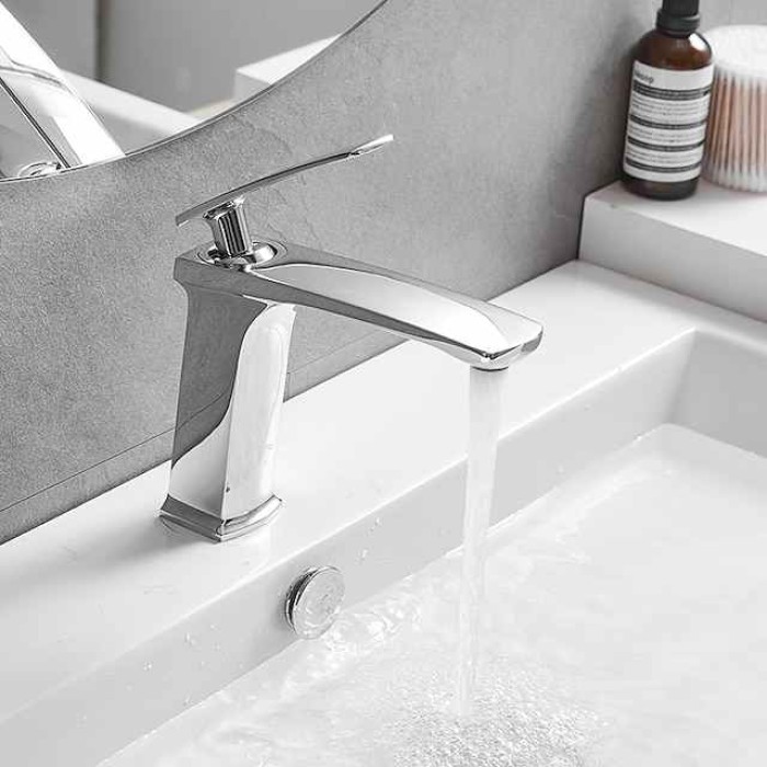 Bathroom Sink Faucet - Classic / Waterfall Brushed / Electroplated / Painted Finishes Centerset Single Handle One HoleBath Taps