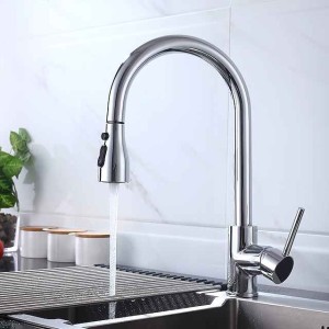 Kitchen Faucet - Single Handle One Hole Chrome / Brushed / Electroplated Pull-out / Pull-down / Standard Spout Centerset Modern Contemporary Kitchen Taps