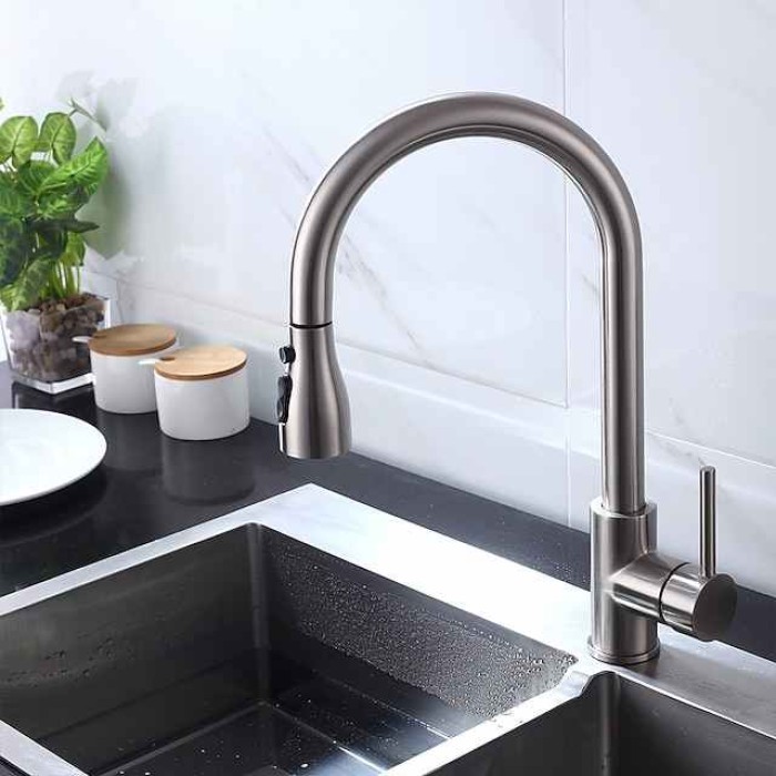 Kitchen Faucet - Single Handle One Hole Chrome / Brushed / Electroplated Pull-out / Pull-down / Standard Spout Centerset Modern Contemporary Kitchen Taps