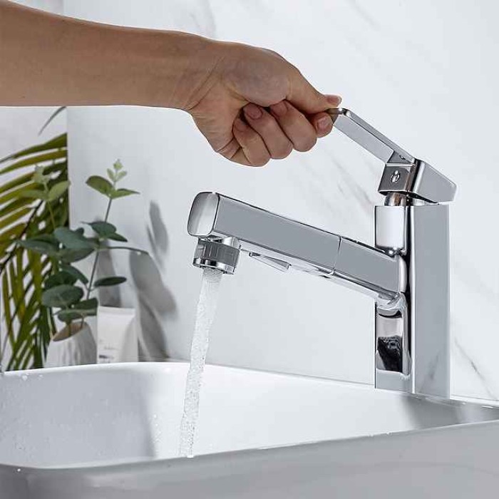 Bathroom Sink Faucet - Pull out / Pullout Spray Electroplated Centerset Single Handle One HoleBath Taps