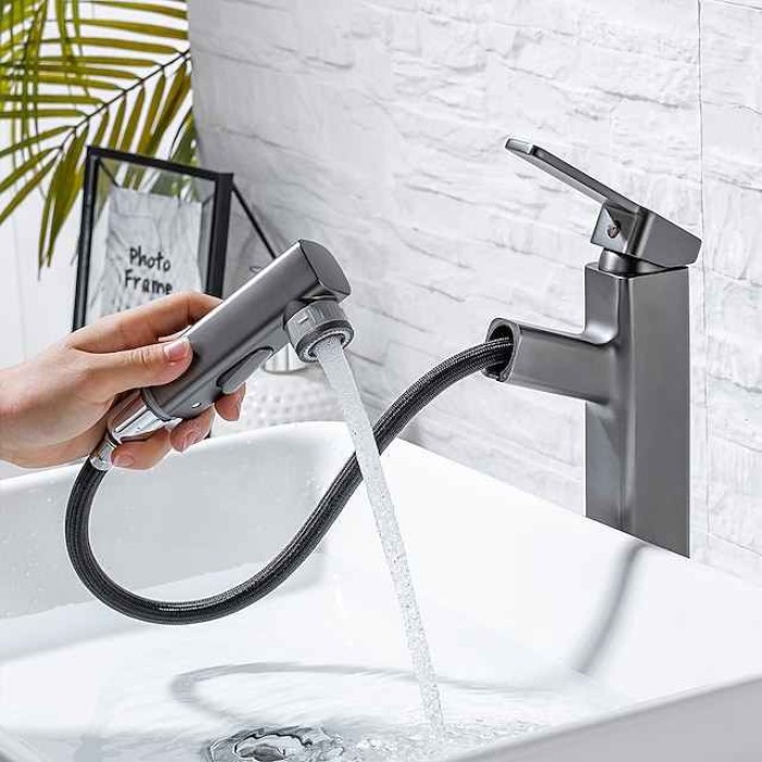 Bathroom Sink Faucet - Pull out / Pullout Spray Electroplated Centerset Single Handle One HoleBath Taps