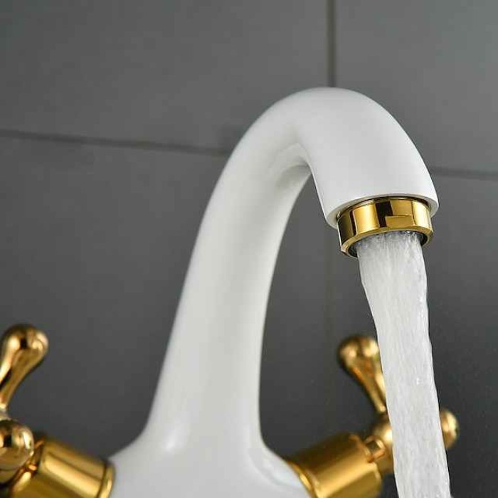 Bathroom Sink Faucet,Classic Electroplated / Painted Finishes Centerset Two Handles One Hole Bath Taps