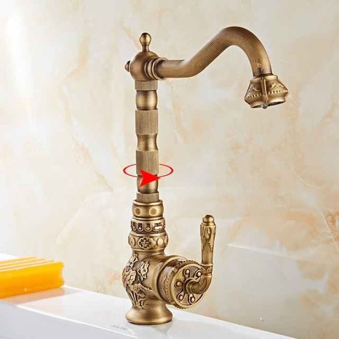 Traditional Kitchen Sink Mixer Faucet, Antique Brass Single Handle Taps Standard Spout Deck Mounted Retro Vintage Style Kitchen Tap with Cold and Hot Hose