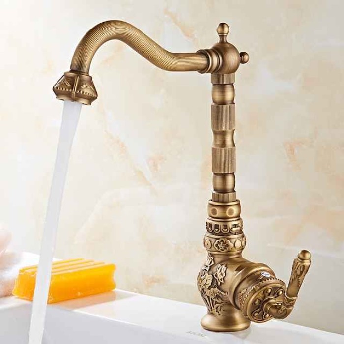 Traditional Kitchen Sink Mixer Faucet, Antique Brass Single Handle Taps Standard Spout Deck Mounted Retro Vintage Style Kitchen Tap with Cold and Hot Hose