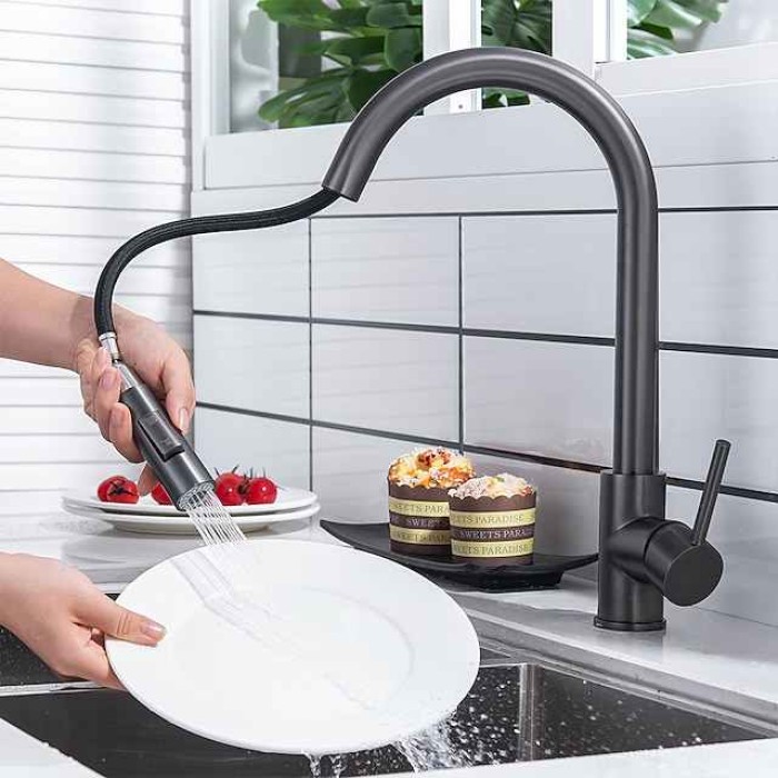 Kitchen Faucet with Pull-out Spray,Single Handle One Hole 2-modes Brass Kitchen Taps