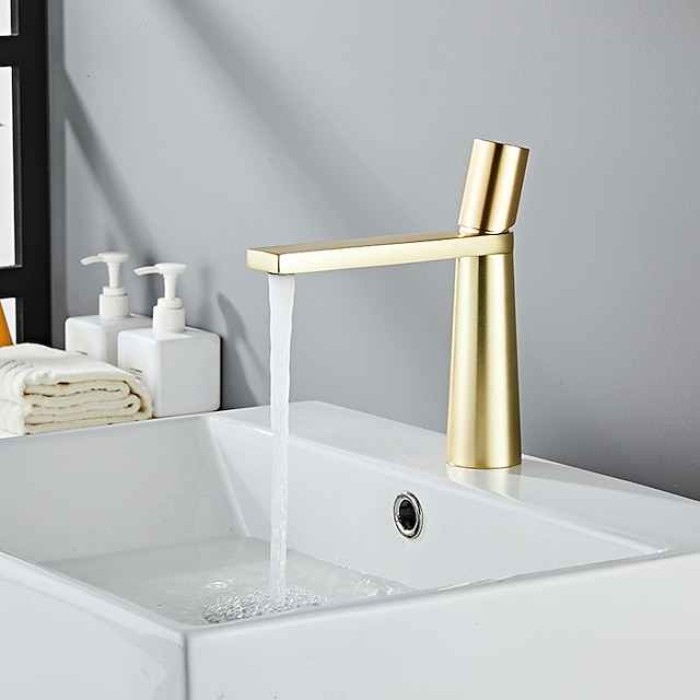 Bathroom Sink Faucet - Classic Electroplated / Painted Finishes Centerset Single Handle One HoleBath Taps