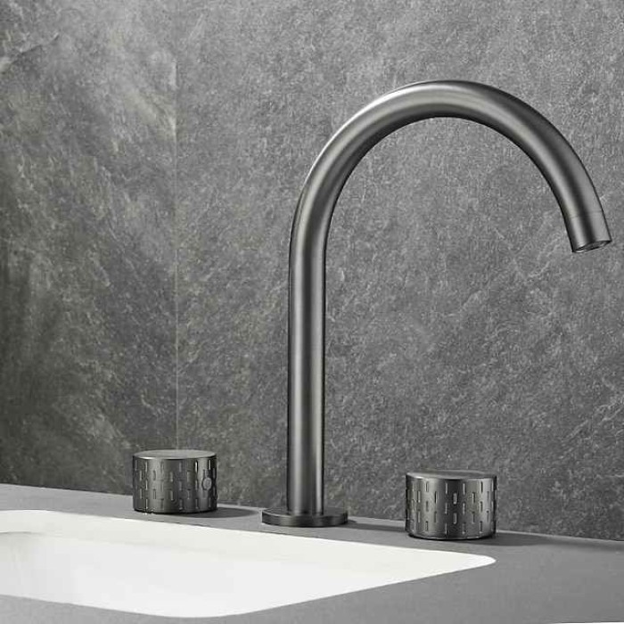 Bathroom Sink Faucet - Rotatable / Classic Electroplated Widespread Two Handles Three Holes Bath Taps