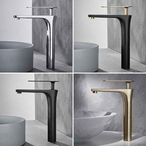 Bathroom Sink Faucet - Classic Electroplated / Painted Finishes Centerset Single Handle One HoleBath Taps