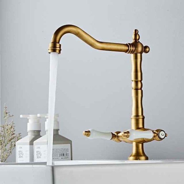 Twin Lever Traditional Kitchen Sink Mixer Taps, Dual Lever Cold and Hot Faucet Deck Mounted, 360° Swivel Spout Sink Tap with 2 Ceramic Handles, Antique Brass Classic Double Handle for Kitchen Bathroom