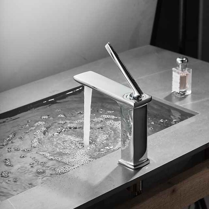 Bathroom Faucet Brass Sink Mixer Basin Taps Deck Mounted, Single Handle Monobloc Washroom Vessel Tap with Cold and Hot Hose