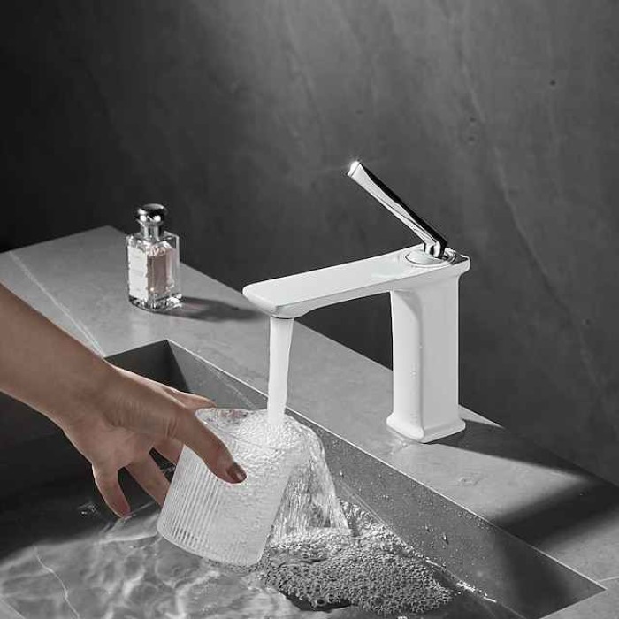 Bathroom Faucet Brass Sink Mixer Basin Taps Deck Mounted, Single Handle Monobloc Washroom Vessel Tap with Cold and Hot Hose