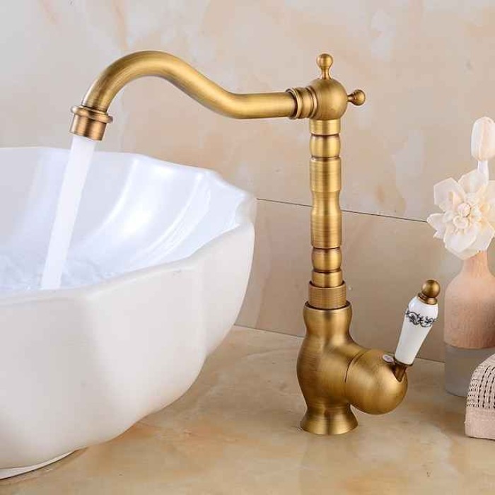 Traditional Kitchen Sink Mixer Faucet with Cold and Hot Hose, Vessel Taps Single Handle