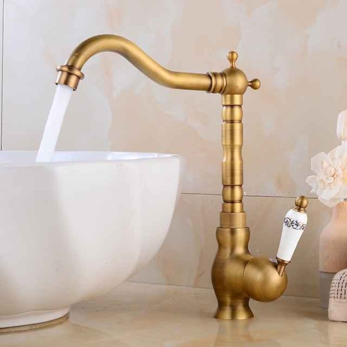 Traditional Kitchen Sink Mixer Faucet with Cold and Hot Hose, Vessel Taps Single Handle