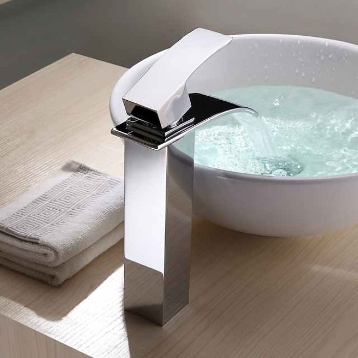 Waterfall Bathroom Sink Mixer Faucet Tall, Modern Style Brass Basin Taps Chrome Vessel Single Handle One Hole Bath Taps with Cold and Hot Water Hose